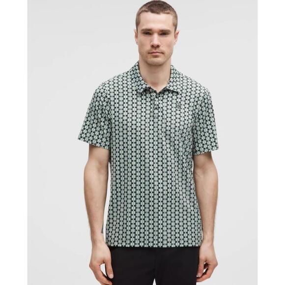 NWT Lululemon Logo Sport Polo Short Sleeve Geometric Pattern Green/Black Size S